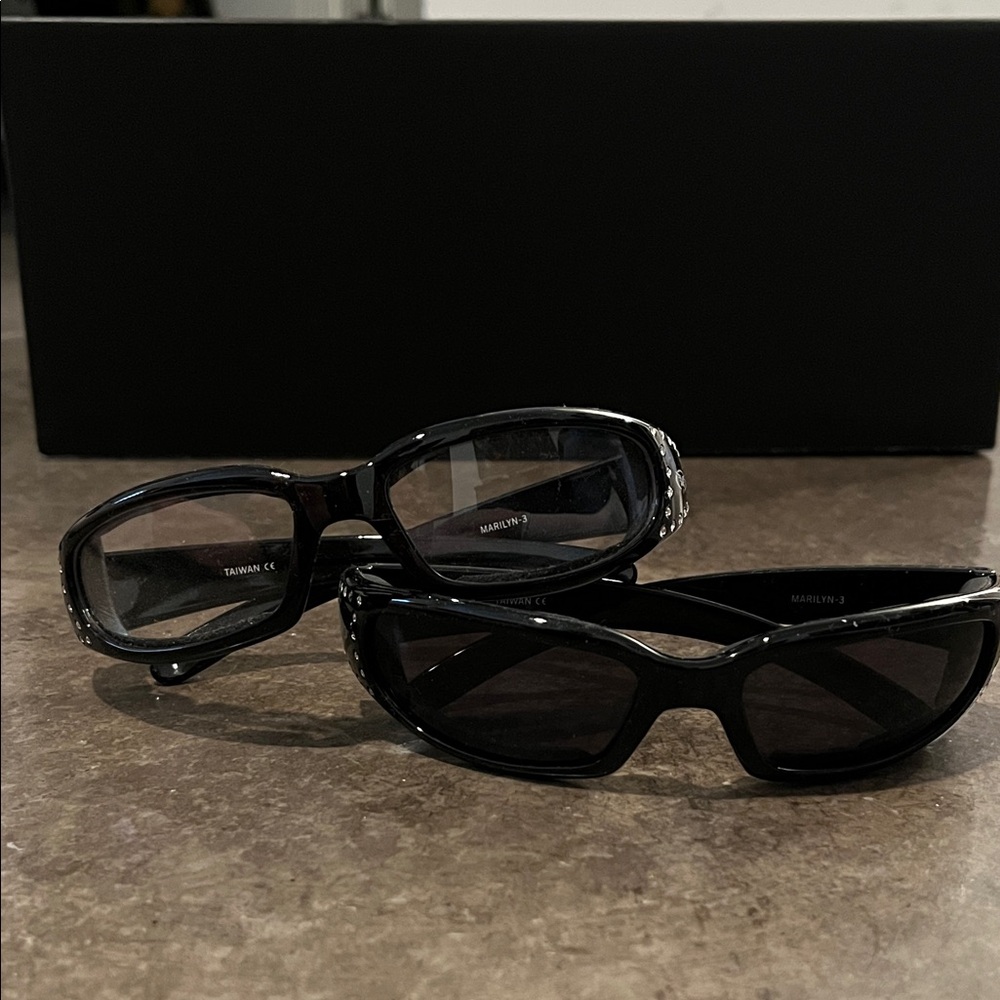 Black Marilyn-3 Sunglasses Duo